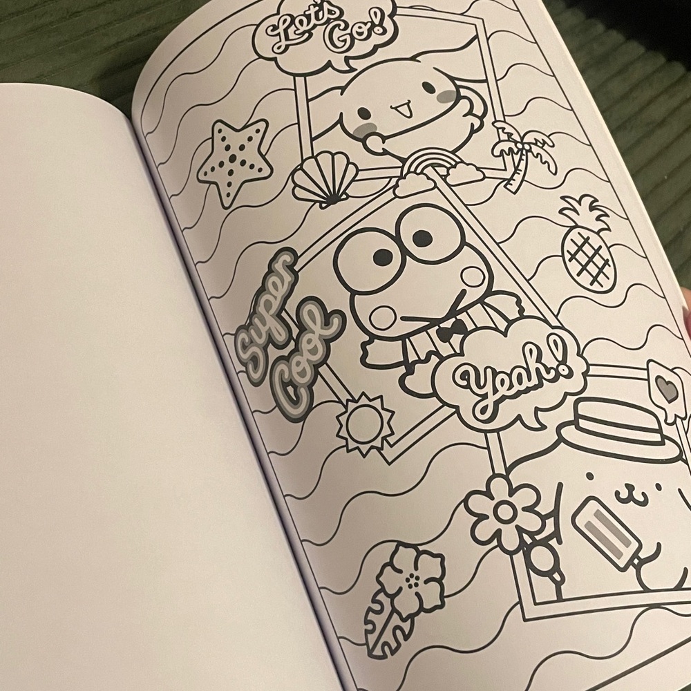 Hello Kitty and Friends‎ Advanced Coloring Book - Picture 4 of 5